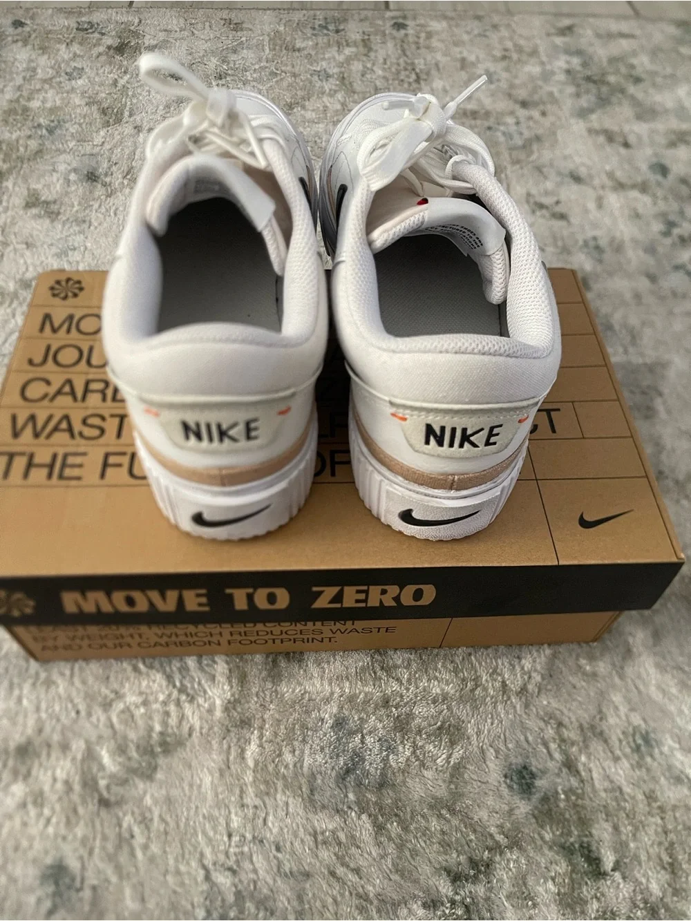 Women’s Nike Court Legacy